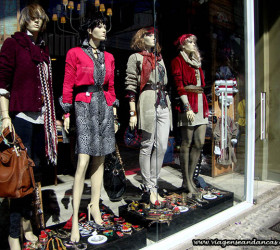 Moda na rua Teresa para todos os gostos e bolsos