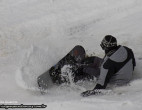 Sem roupa impermeável é impossível praticar esportes de neve