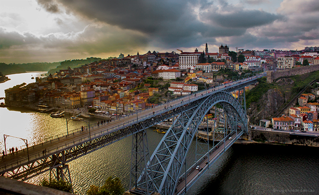 Ponte D. Luís I vista do Mosteiro da Serra do Pilar