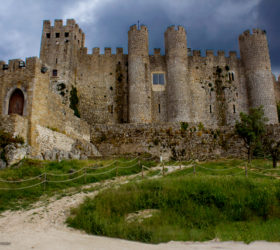 Castelo medieval de Óbidos, que atualmente hospeda um hotel
